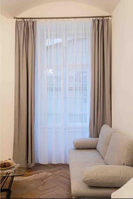 Cozy Flat By Wenceslas Square! Prag Dış mekan fotoğraf
